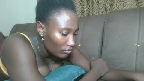 pretty gal online show from March 31, 2026, 11:38 pm