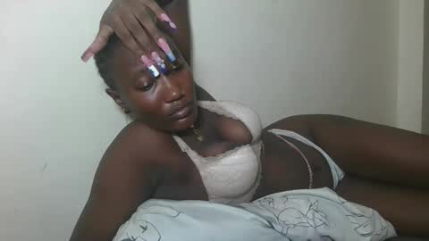 Snapshot of missprettygal chatting on May 24, 2026, 6:24 pm pretty gal online show from May 24, 2026, 6:24 pm