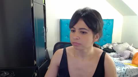 Snapshot of misspurple4 chatting on January 17, 2025, 3:45 am kassandra online show from January 17, 2025, 3:45 am