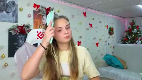 Snapshot of misss_viki chatting on January 8, 2026, 12:18 pm . online show from January 8, 2026, 12:18 pm