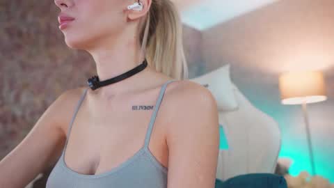 Snapshot of misstics_ chatting on February 1, 2026, 9:46 pm Eva online show from February 1, 2026, 9:46 pm