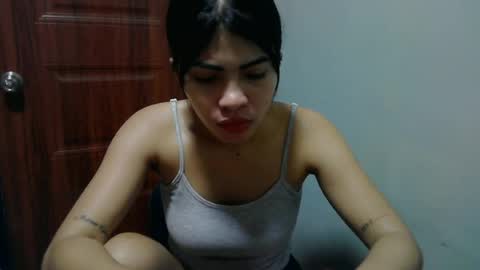 sofia online show from June 18, 2026, 1:28 am
