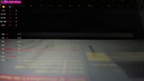 Snapshot of missvalery1 chatting on December 18, 2024, 11:19 pm missvalery1 online show from December 18, 2024, 11:19 pm