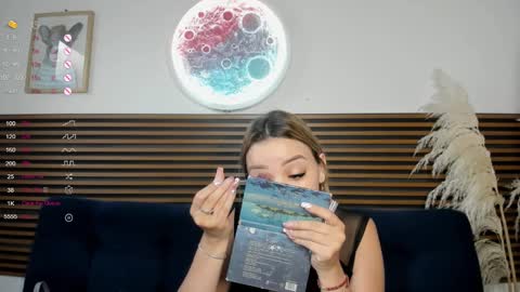 Snapshot of missvalery1 chatting on January 7, 2025, 8:31 pm missvalery1 online show from January 7, 2025, 8:31 pm