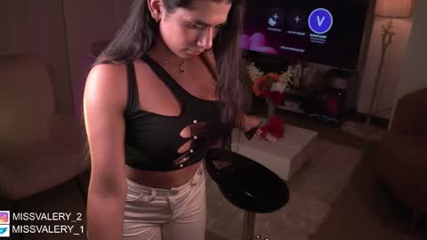 Snapshot of missvalery_1 chatting on February 12, 2025, 2:14 am OF online show from February 12, 2025, 2:14 am
