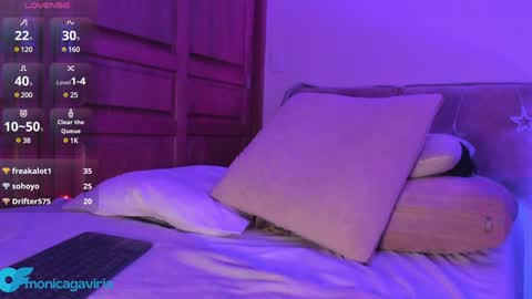 Snapshot of missvioleta_ chatting on January 14, 2025, 7:53 pm Violetta online show from January 14, 2025, 7:53 pm