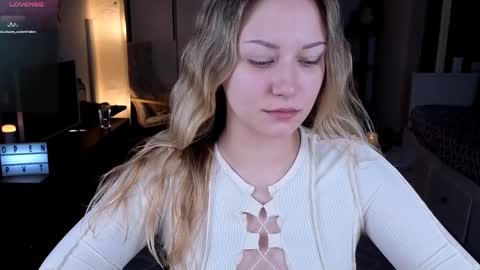 Snapshot of missyourtouch chatting on May 24, 2026, 5:51 pm MissYourTouch online show from May 24, 2026, 5:51 pm
