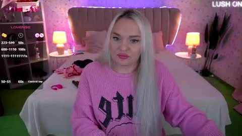 Snapshot of missyymarty chatting on November 24, 2025, 8:03 am missyymarty online show from November 24, 2025, 8:03 am