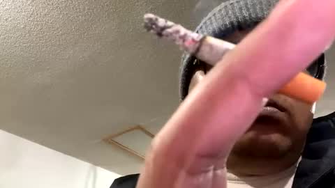 Snapshot of mistajay90 chatting on February 17, 2025, 5:25 am mistajay90 online show from February 17, 2025, 5:25 am