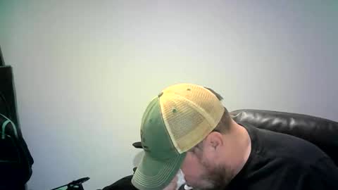 Mr. Happy online show from October 28, 2025, 5:00 am