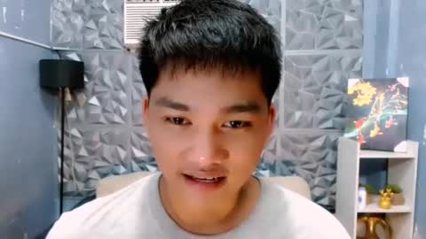 Snapshot of mister_officer chatting on November 11, 2025, 12:05 pm SAINT SACHI will make your day online show from November 11, 2025, 12:05 pm