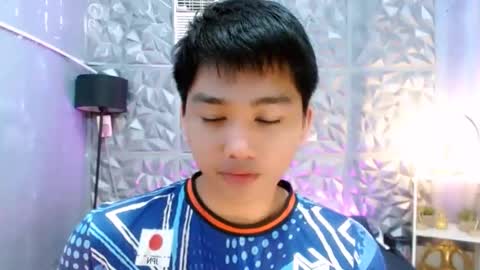 Snapshot of mister_officer chatting on December 3, 2025, 9:13 pm SAINT SACHI will make your day online show from December 3, 2025, 9:13 pm