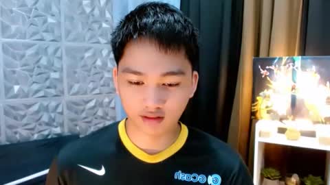 Snapshot of mister_officer chatting on December 14, 2025, 9:25 am SAINT SACHI will make your day online show from December 14, 2025, 9:25 am