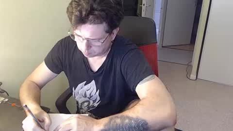 Snapshot of mistercoeur1 chatting on February 21, 2026, 8:37 am mistercoeur online show from February 21, 2026, 8:37 am