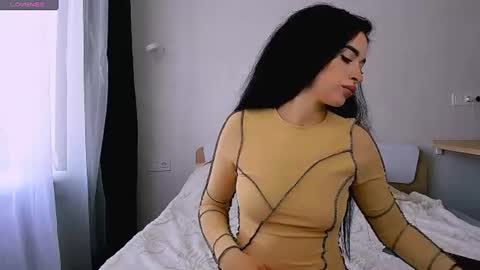 mistic_fox online show from June 30, 2026, 9:54 am