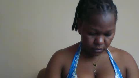 Snapshot of misticmoment chatting on June 18, 2026, 8:03 am misticmoment online show from June 18, 2026, 8:03 am