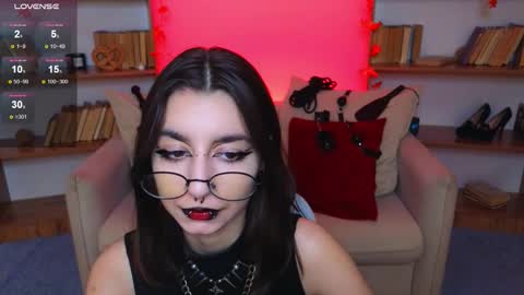 Marcelline online show from October 4, 2025, 10:02 am