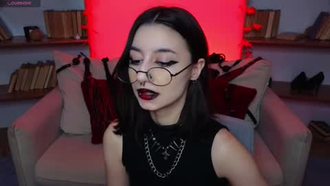 Marcelline online show from October 12, 2025, 9:30 am