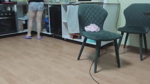 Snapshot of mistress_adel chatting on December 30, 2024, 10:53 am mistress_adel online show from December 30, 2024, 10:53 am