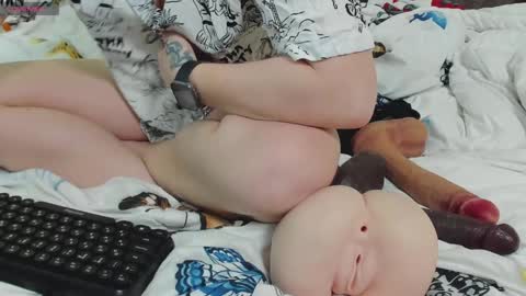Snapshot of mistress_adel chatting on January 10, 2025, 2:23 pm mistress_adel online show from January 10, 2025, 2:23 pm