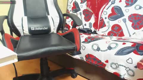 Snapshot of mistress_adel chatting on February 14, 2025, 3:43 am mistress_adel online show from February 14, 2025, 3:43 am