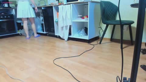Snapshot of mistress_adel chatting on February 21, 2025, 6:07 am mistress_adel online show from February 21, 2025, 6:07 am