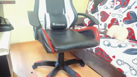Snapshot of mistress_adel chatting on March 10, 2025, 6:59 am mistress_adel online show from March 10, 2025, 6:59 am