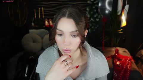 Snapshot of mistress_darsy chatting on January 7, 2026, 1:46 pm Darsy online show from January 7, 2026, 1:46 pm