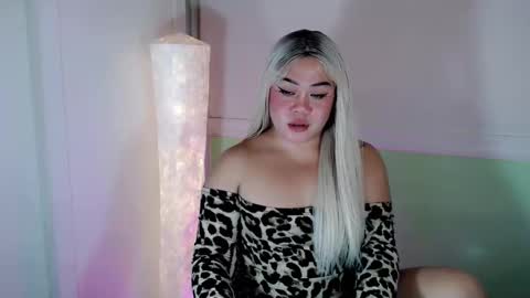 Snapshot of mistress_marta69 chatting on December 4, 2025, 11:13 pm mistress_marta69 online show from December 4, 2025, 11:13 pm