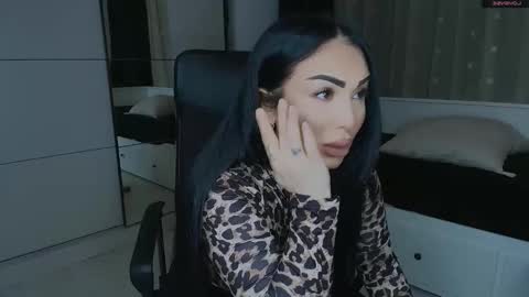 Snapshot of mistress_meryem chatting on February 8, 2026, 10:02 pm mistress_meryem online show from February 8, 2026, 10:02 pm