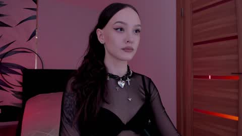 Mistress Mia online show from December 12, 2024, 1:53 am