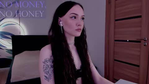 Mistress Mia online show from December 15, 2025, 1:59 pm