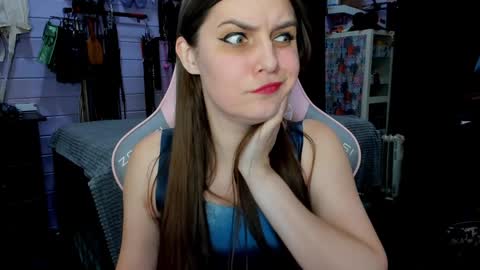 Snapshot of mistress_priest chatting on January 15, 2025, 7:12 pm Dirty Priest and Ivi online show from January 15, 2025, 7:12 pm