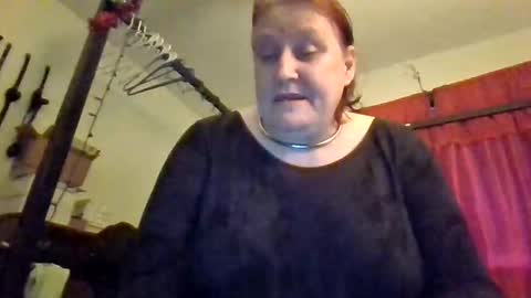 Snapshot of mistressamanda chatting on October 24, 2025, 3:30 pm Aussie Syn online show from October 24, 2025, 3:30 pm