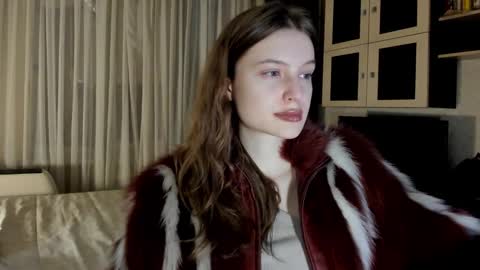 Snapshot of mistresselizy chatting on January 6, 2025, 7:35 pm mistresselizy online show from January 6, 2025, 7:35 pm