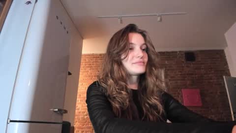 Snapshot of mistresselizy chatting on December 16, 2025, 9:09 pm mistresselizy online show from December 16, 2025, 9:09 pm