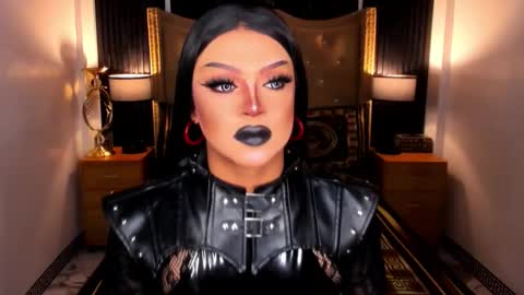 Snapshot of mistressivorykat chatting on March 10, 2026, 10:48 pm Call me MISS JAS online show from March 10, 2026, 10:48 pm