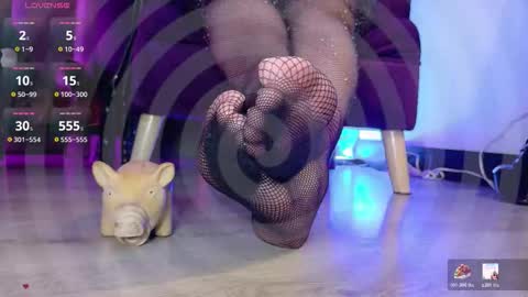 Snapshot of mistressjm_ chatting on December 23, 2025, 3:15 am Jhadee online show from December 23, 2025, 3:15 am