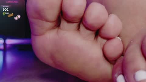 Snapshot of mistressjm_ chatting on April 7, 2026, 12:38 pm Jhadee online show from April 7, 2026, 12:38 pm