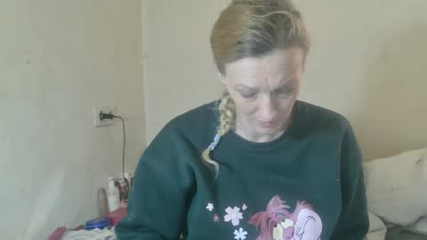 mistressmilly32 online show from April 19, 2026, 8:57 am