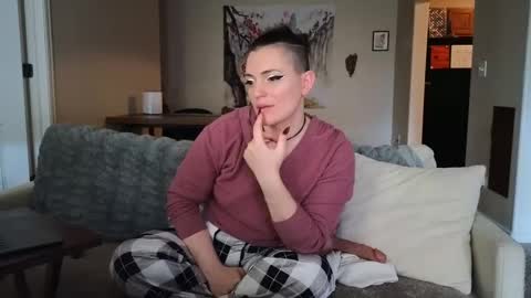 Mistress Quynn online show from December 11, 2024, 9:01 pm