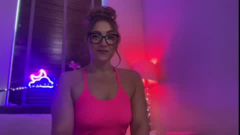 Miss X online show from September 26, 2025, 1:59 pm