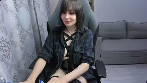 misty_dark online show from June 25, 2026, 10:31 am