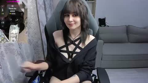 misty_dark online show from July 7, 2026, 6:01 pm