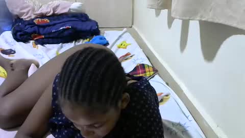 misty_shee online show from February 15, 2025, 6:33 pm