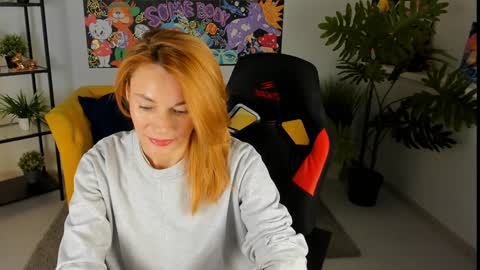 Snapshot of mistybarnes chatting on December 21, 2024, 8:39 am MistyBarnes NONUDE MODEL online show from December 21, 2024, 8:39 am