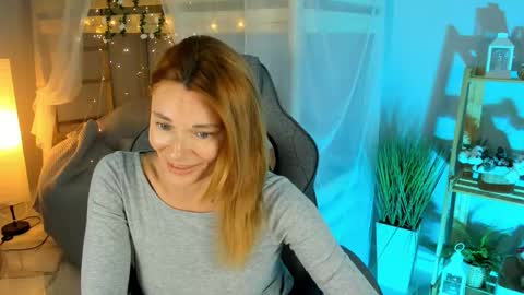 Snapshot of mistybarnes chatting on November 20, 2025, 1:22 pm MistyBarnes NONUDE MODEL online show from November 20, 2025, 1:22 pm