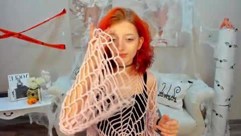 Snapshot of mistymarlow chatting on October 25, 2025, 5:51 pm Misty online show from October 25, 2025, 5:51 pm