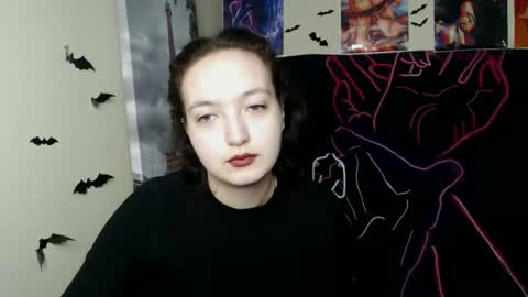 Aria online show from November 6, 2025, 7:31 am