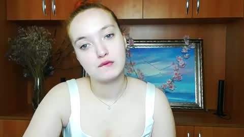 Snapshot of mistyrosee chatting on May 2, 2026, 6:40 am Aria online show from May 2, 2026, 6:40 am